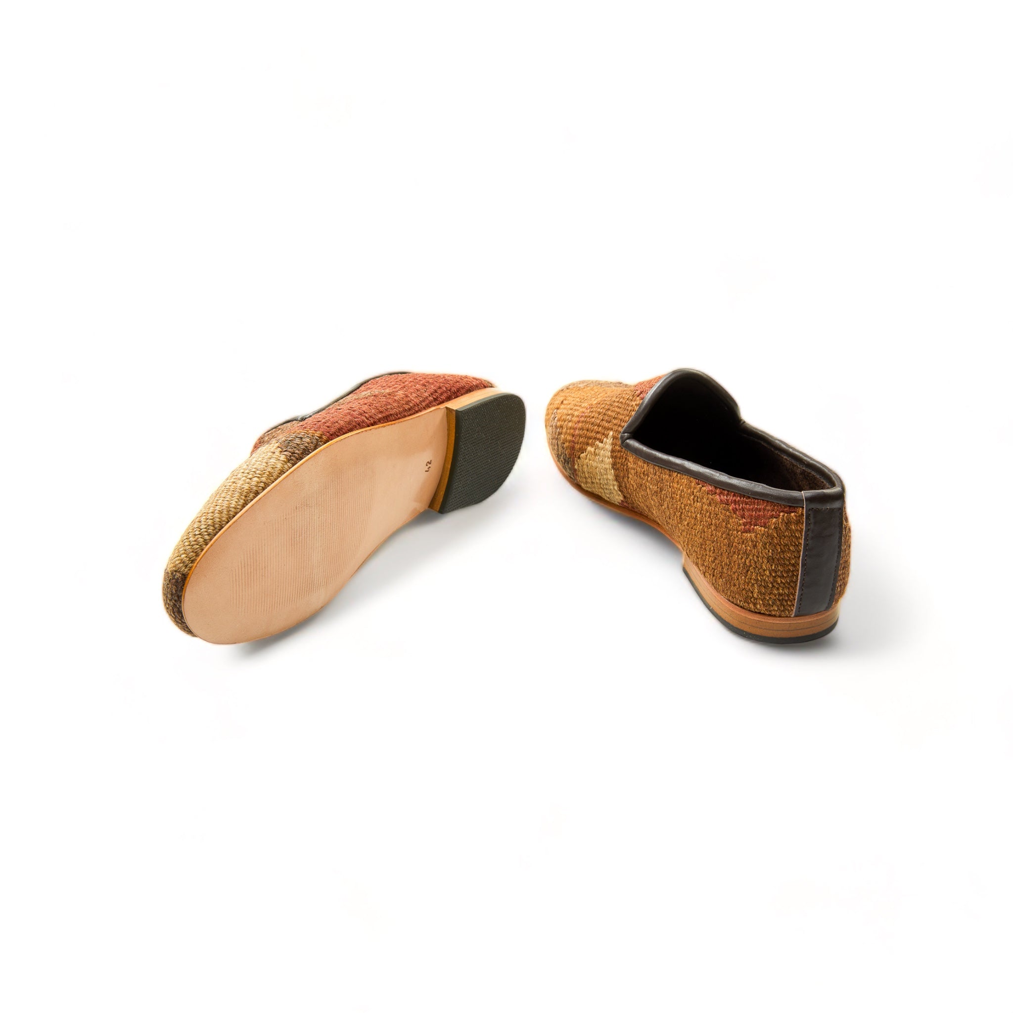 man_loafer_nordic_nomad_42_03_95_kilim-shoes-Gemy_Amber_0345
