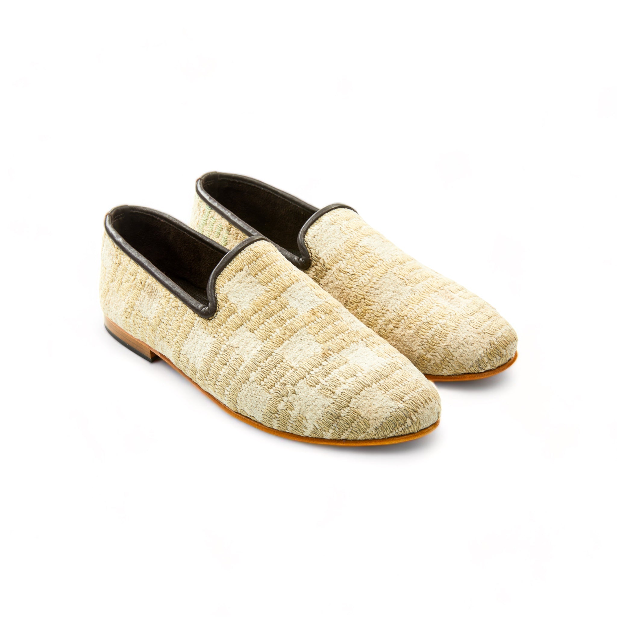man_loafer_nordic_nomad_44_02_47_kilim-shoes-Gemy_Amber_0023