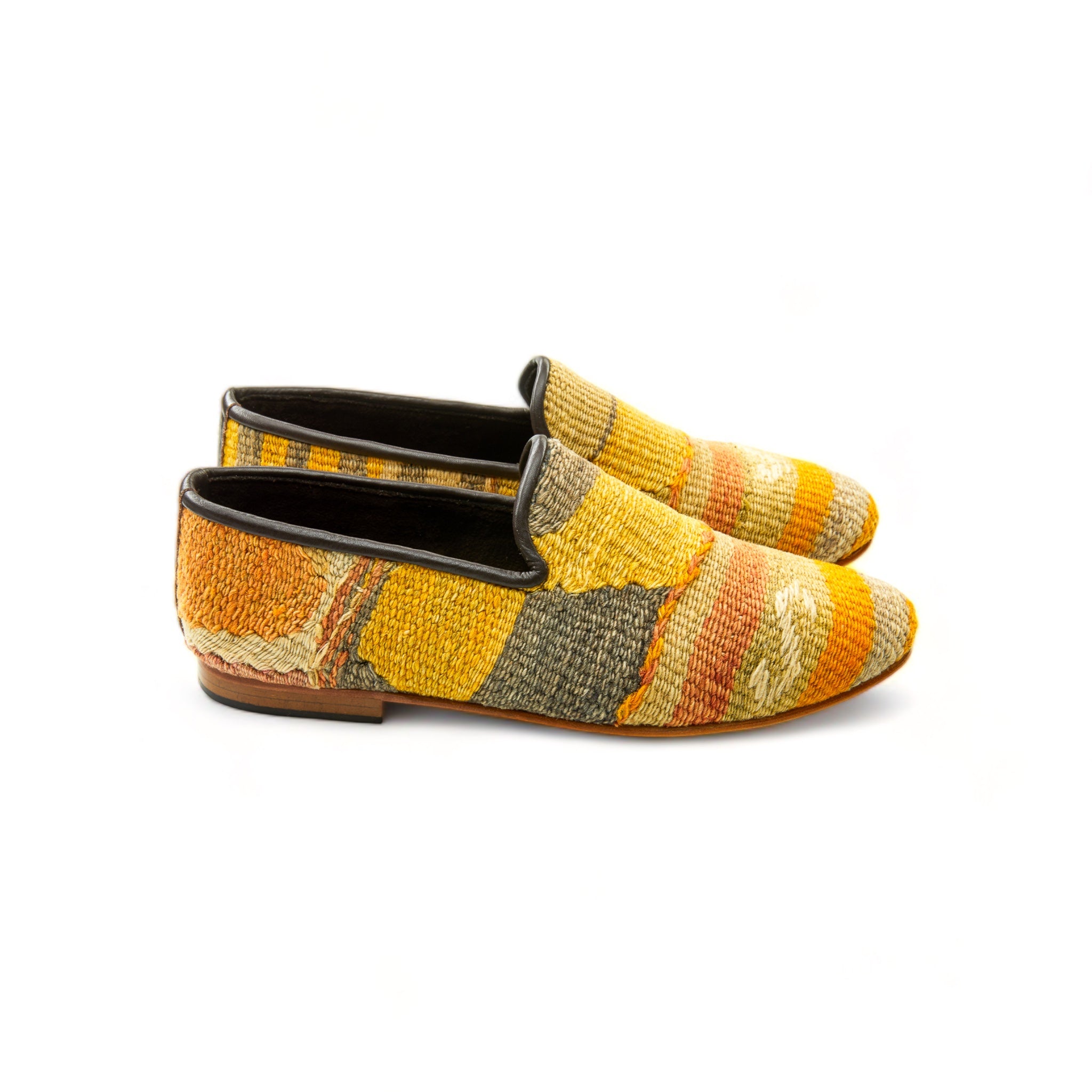 man_loafer_nordic_nomad_44_02_48_kilim-shoes-Gemy_Amber_0034