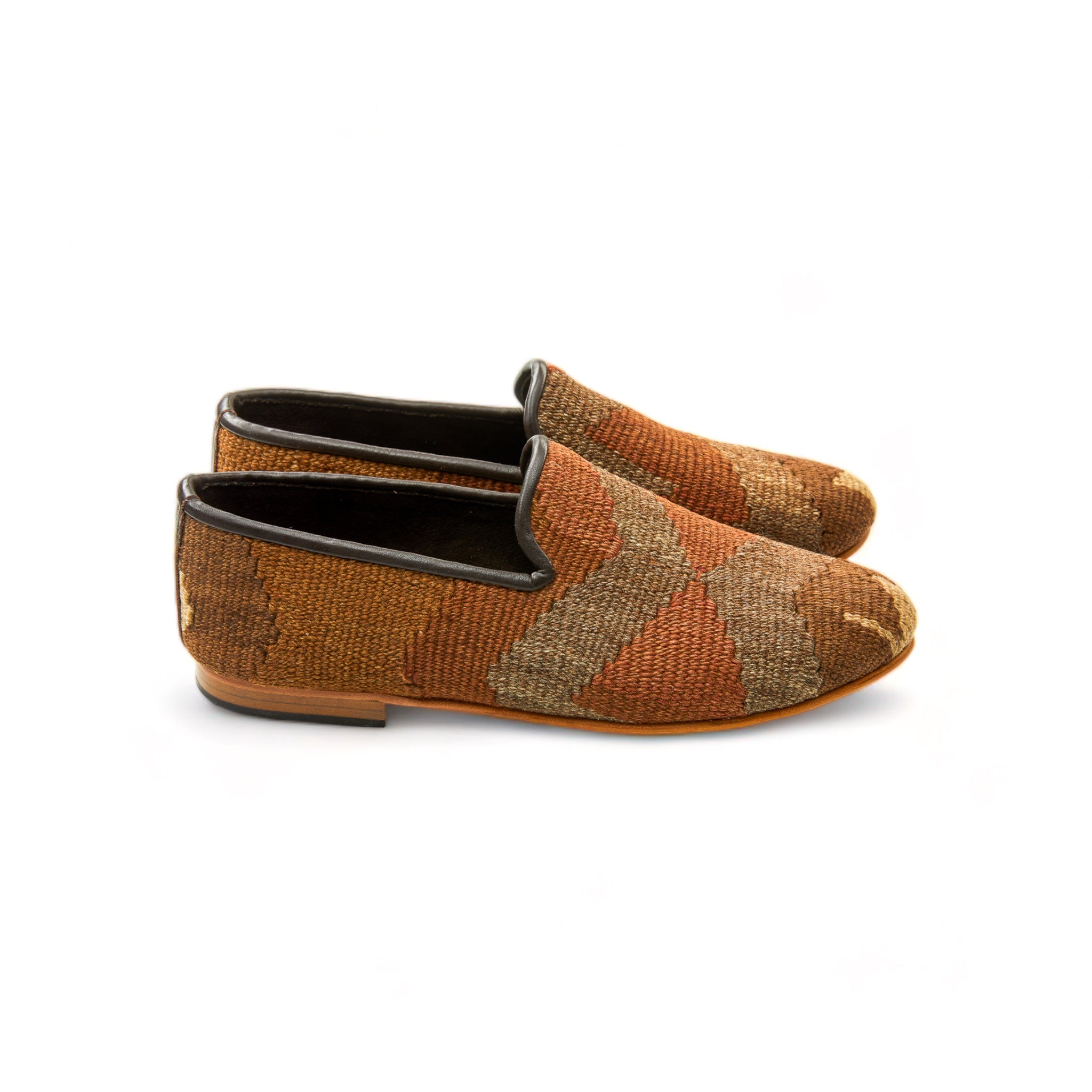 man_loafer_nordic_nomad_44_03_84_kilim-shoes-Gemy_Amber_0279