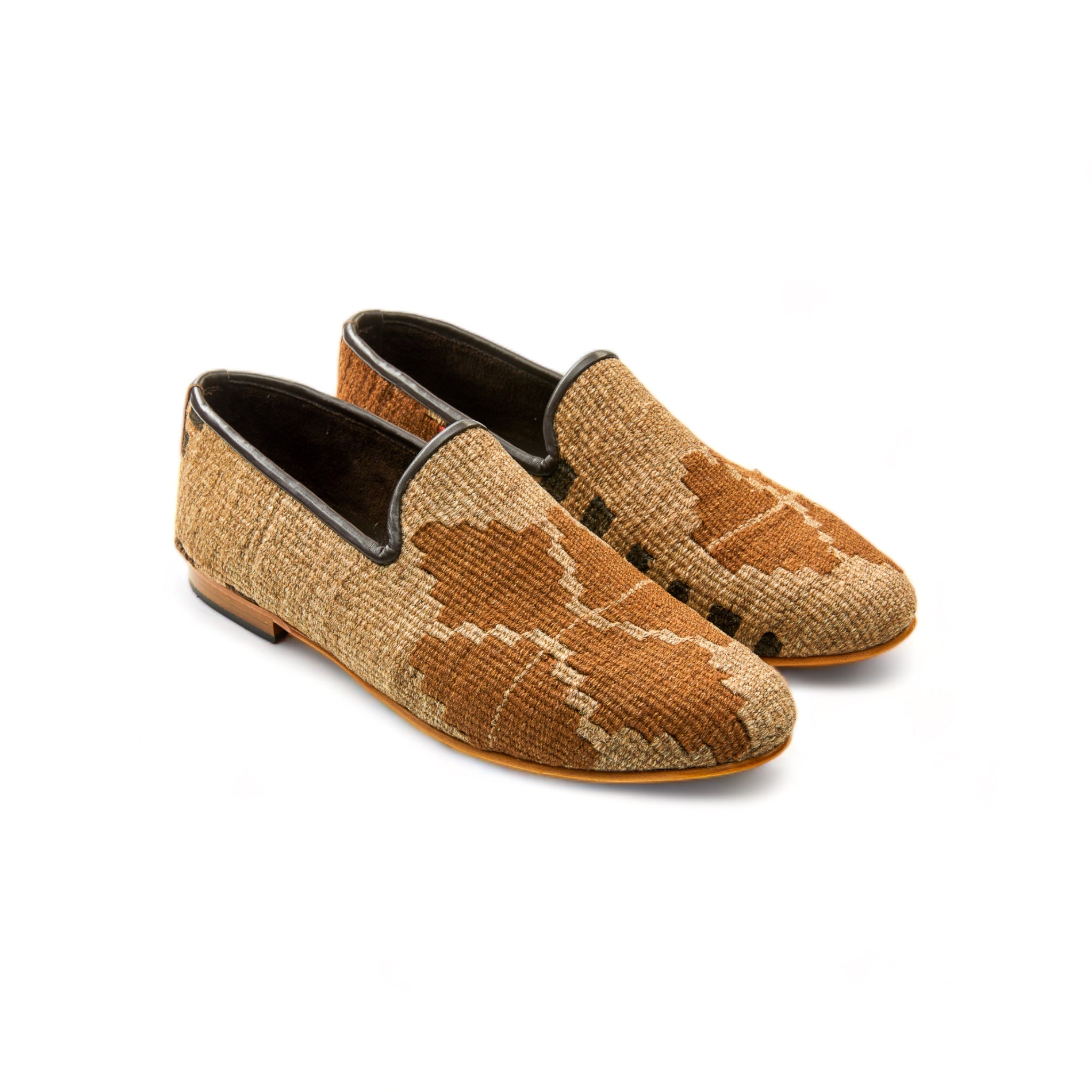 man_loafer_nordic_nomad_45_03_81_kilim-shoes-Gemy_Amber_0262