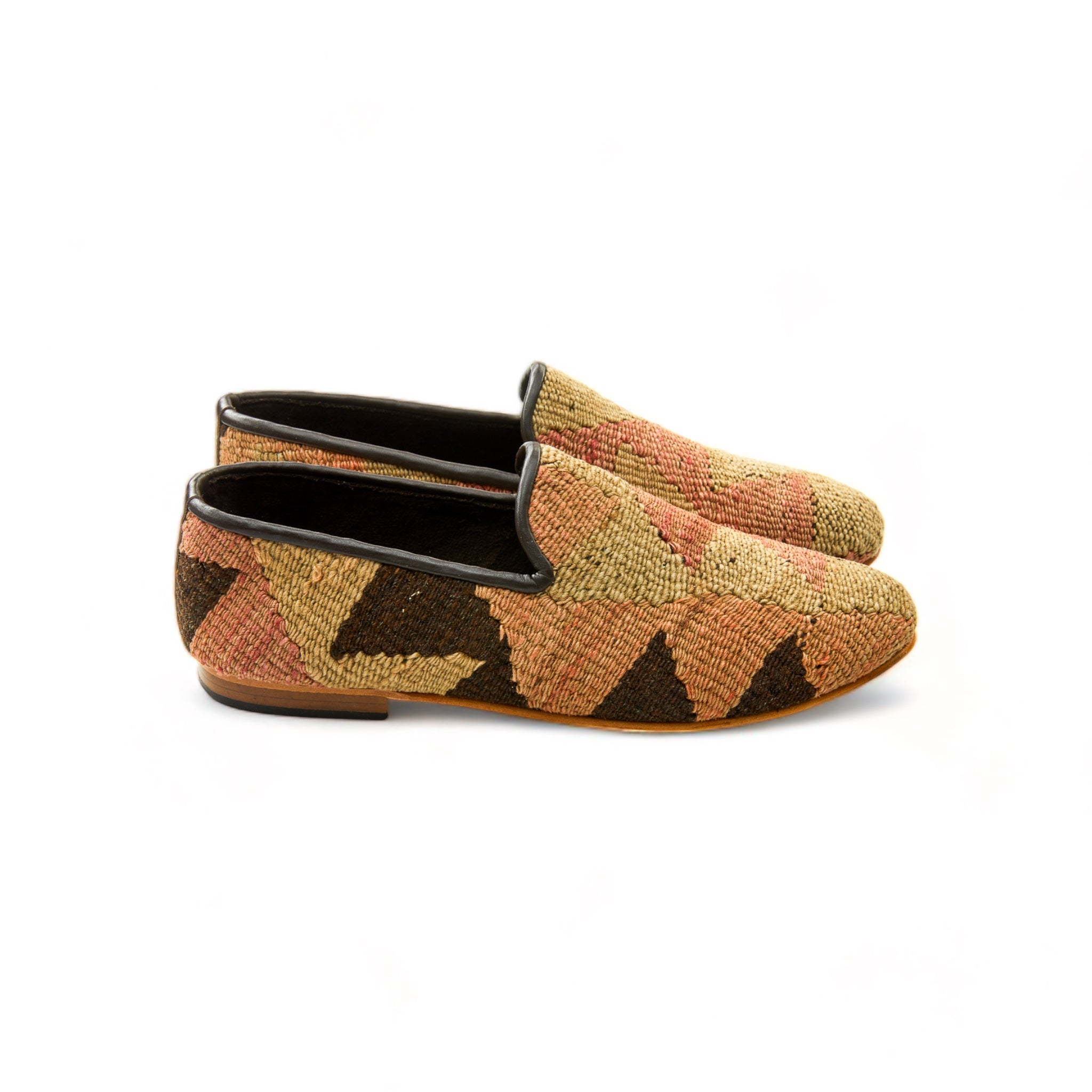 man_loafer_nordic_nomad_45_03_98_kilim-shoes-Gemy_Amber_0360