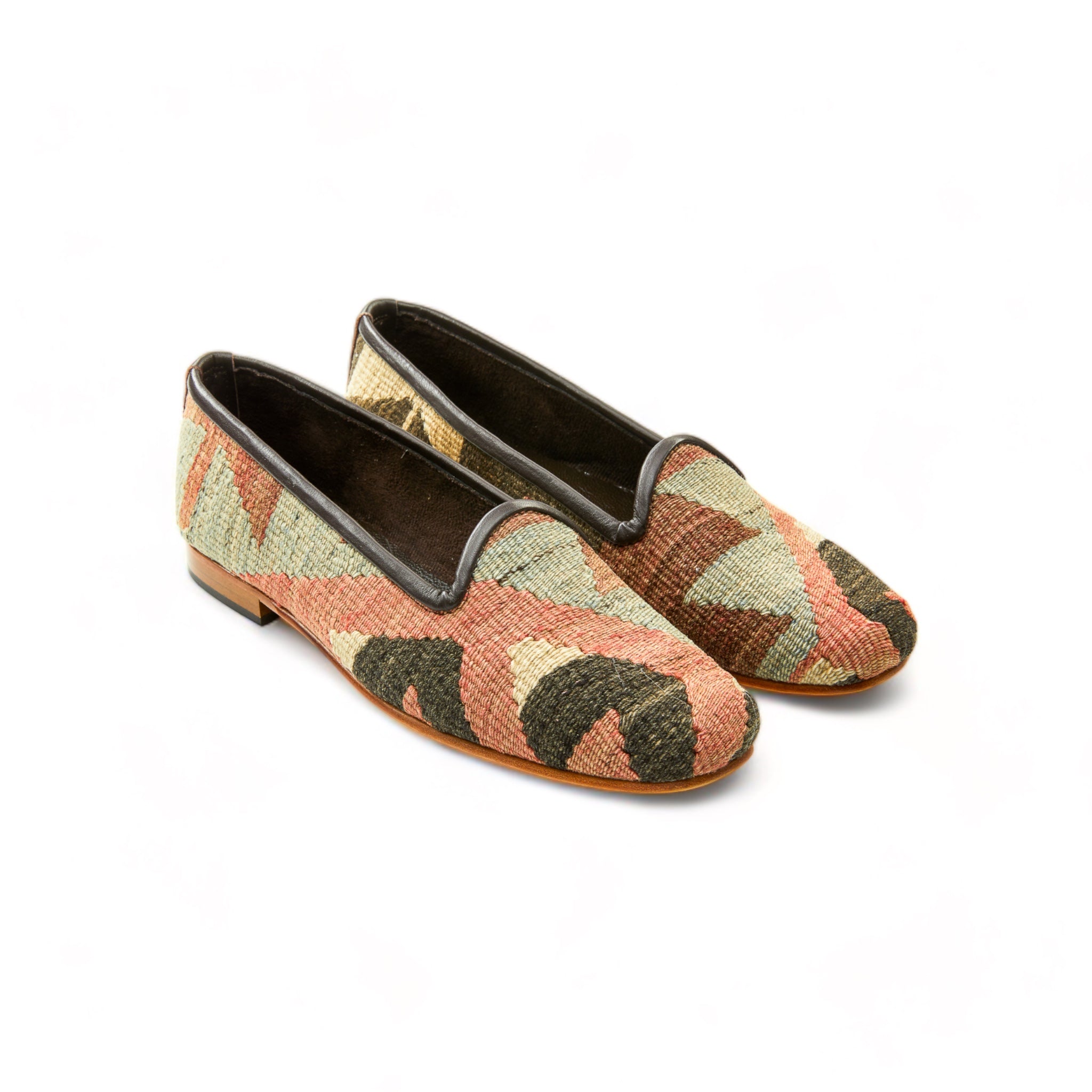 woman_ballerinas_Urban_39_01_05_Kilim_Shoes_Gemy_Amber_683900