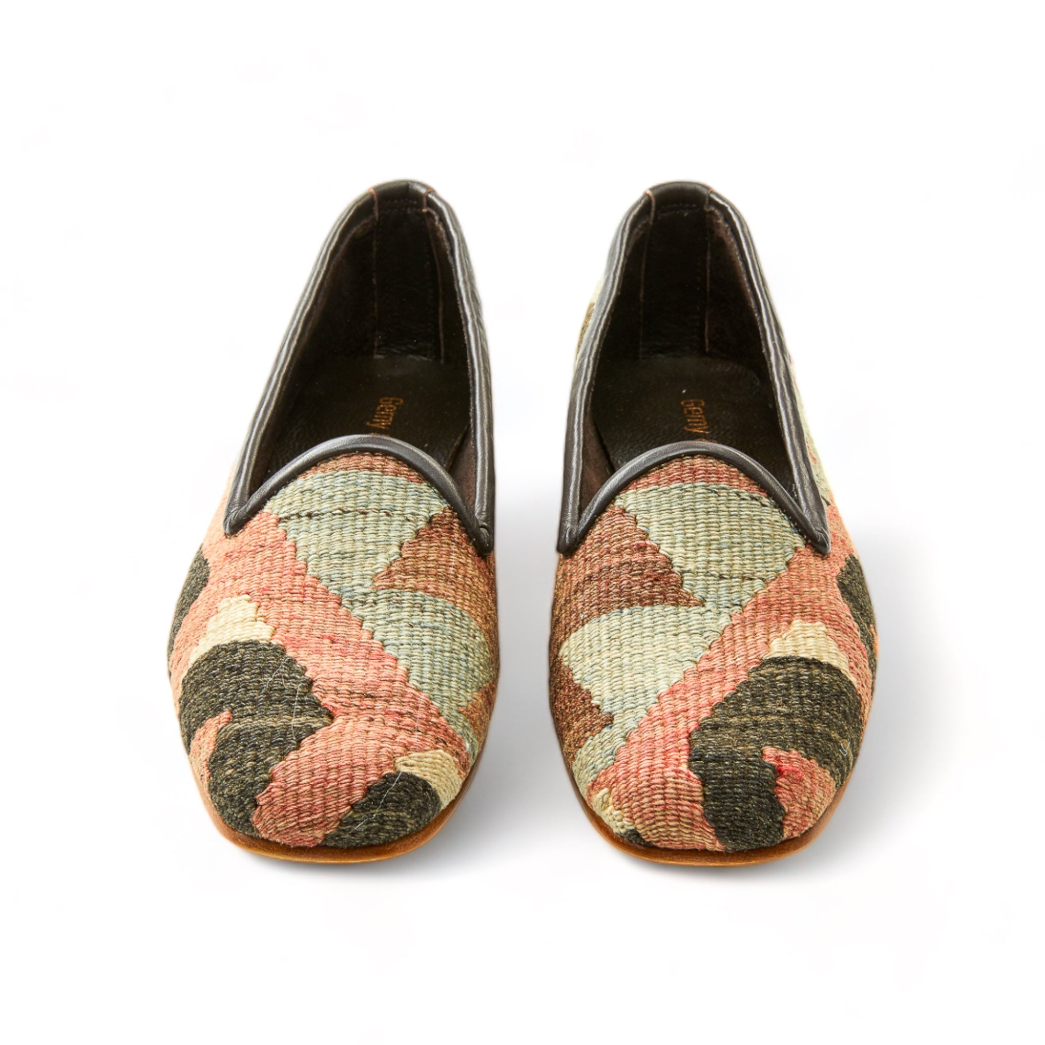 woman_ballerinas_Urban_39_01_05_Kilim_Shoes_Gemy_Amber_684300