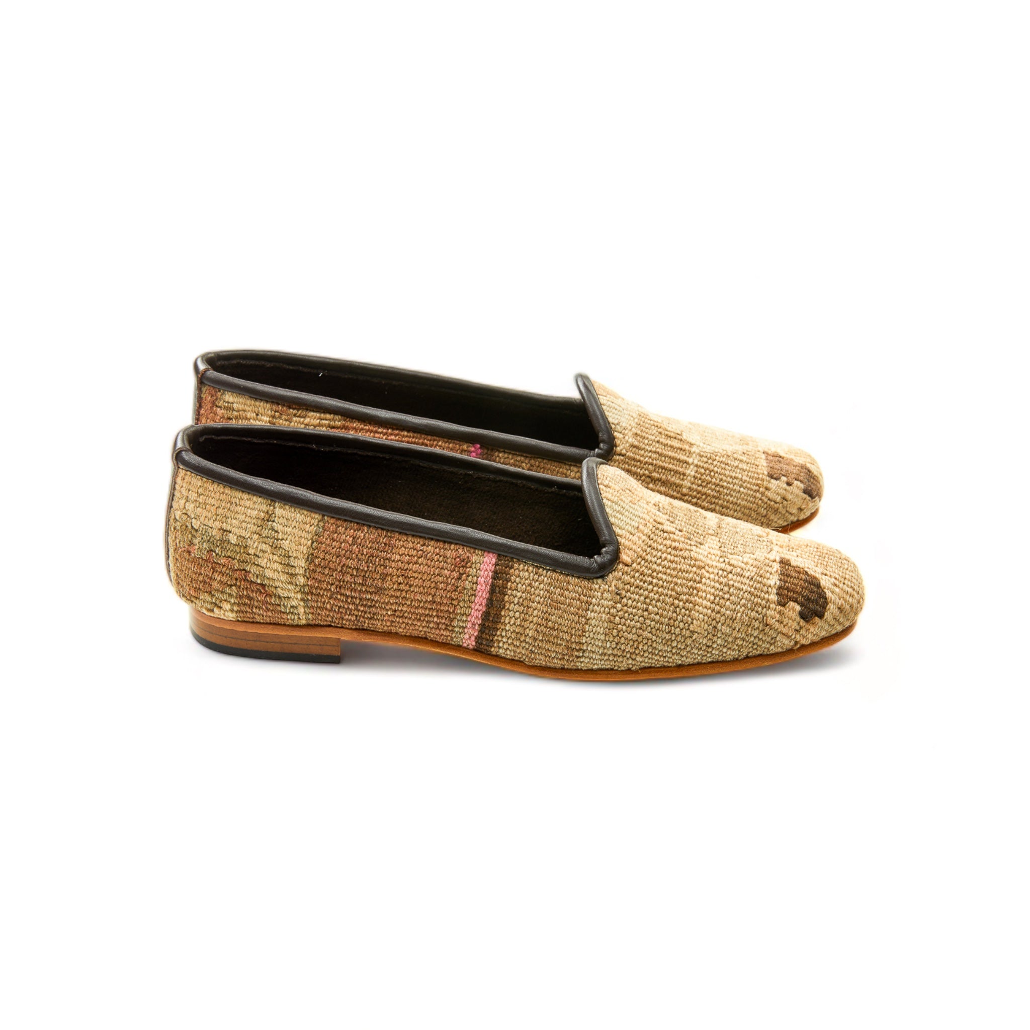 woman_ballerinas_Urban_40_01_06_Kilim_Shoes_Gemy_Amber_6850