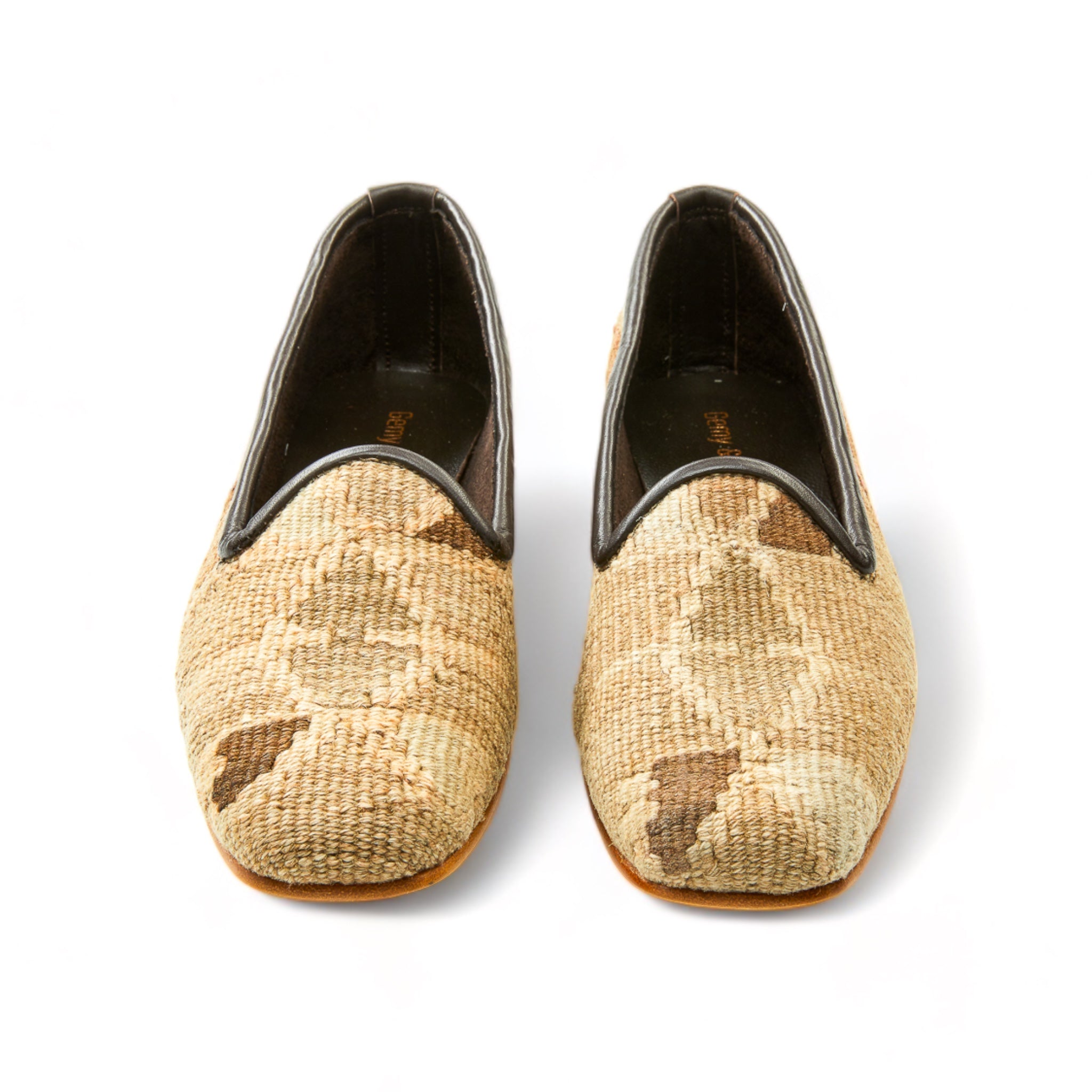woman_ballerinas_Urban_40_01_06_Kilim_Shoes_Gemy_Amber_6852