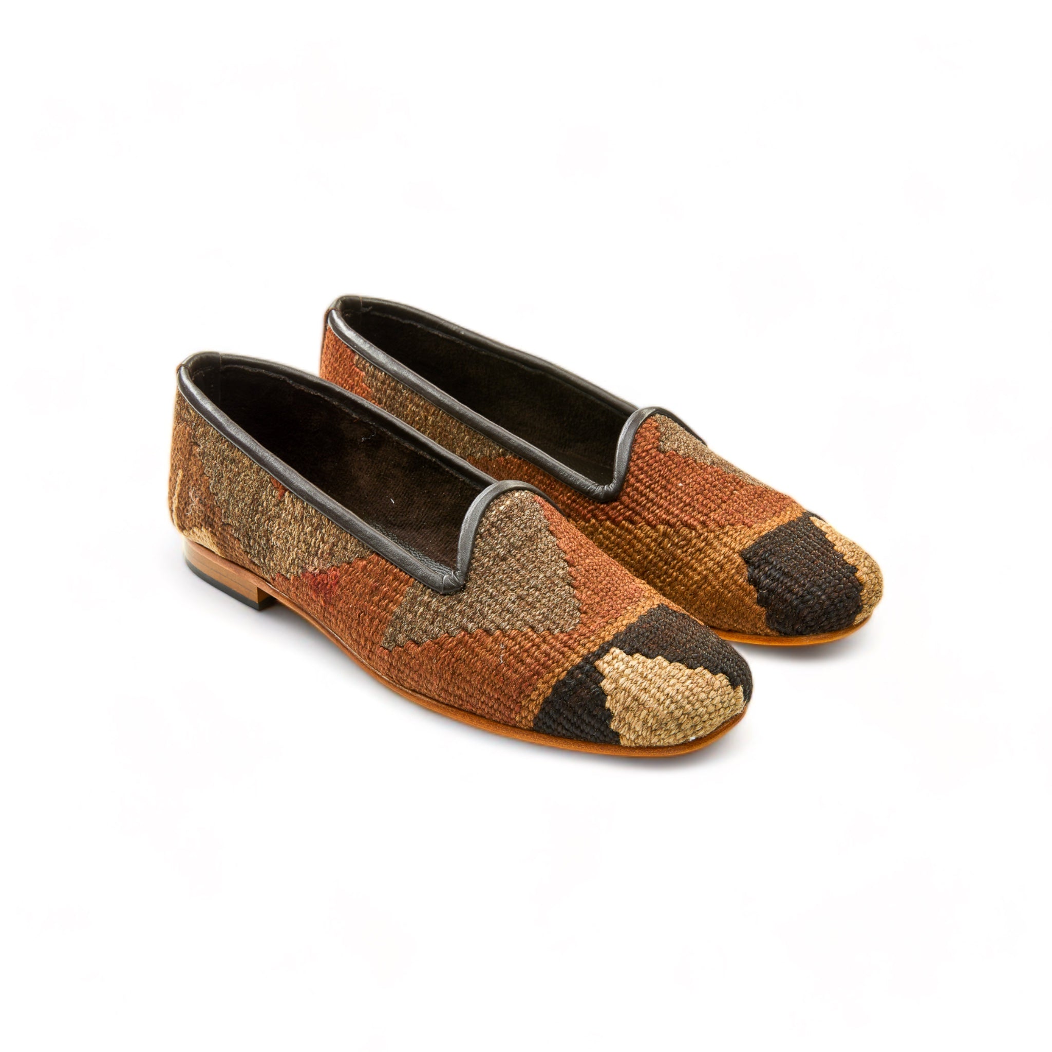 woman_ballerinas_Urban_40_01_08_Kilim_Shoes_Gemy_Amber_6865