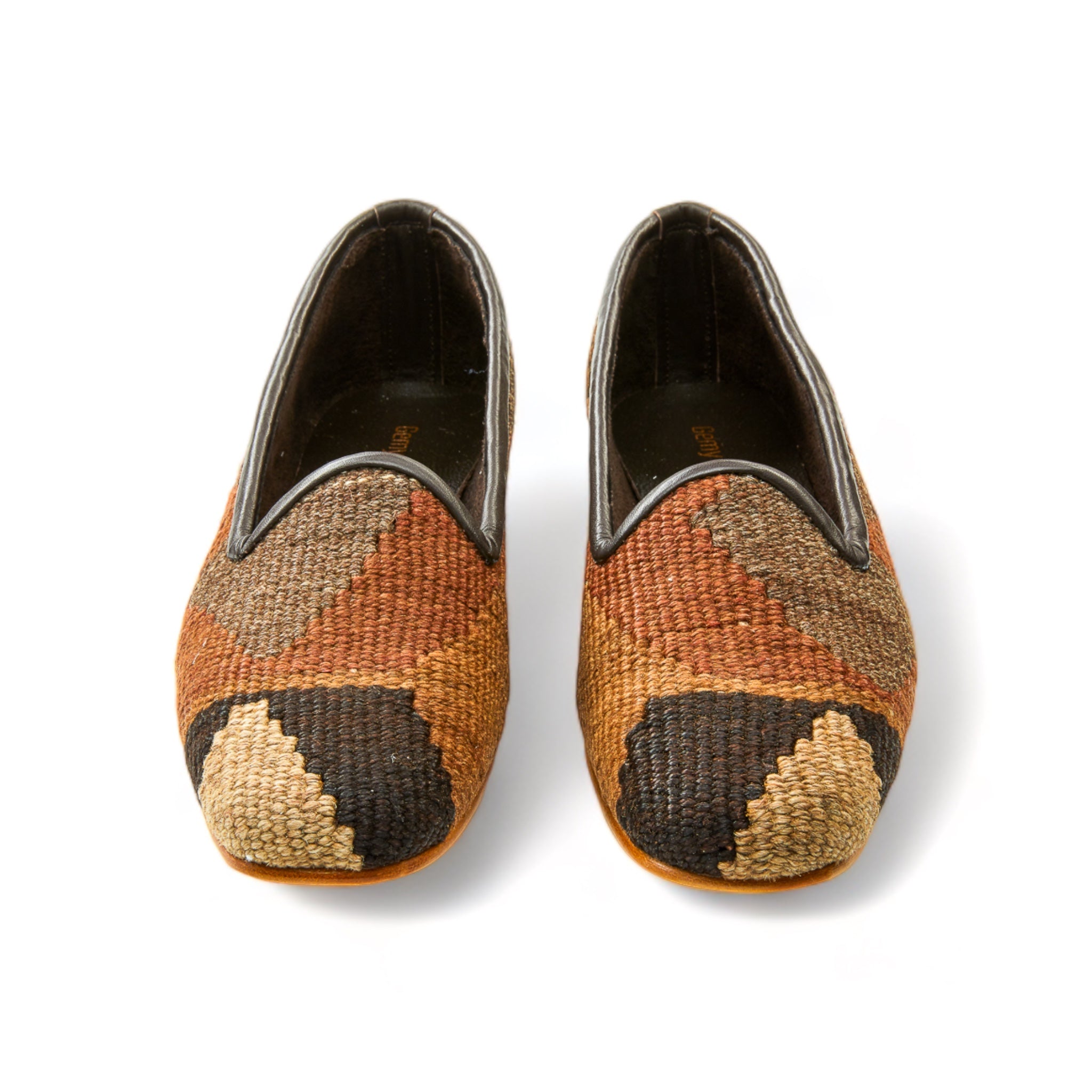woman_ballerinas_Urban_40_01_08_Kilim_Shoes_Gemy_Amber_6871
