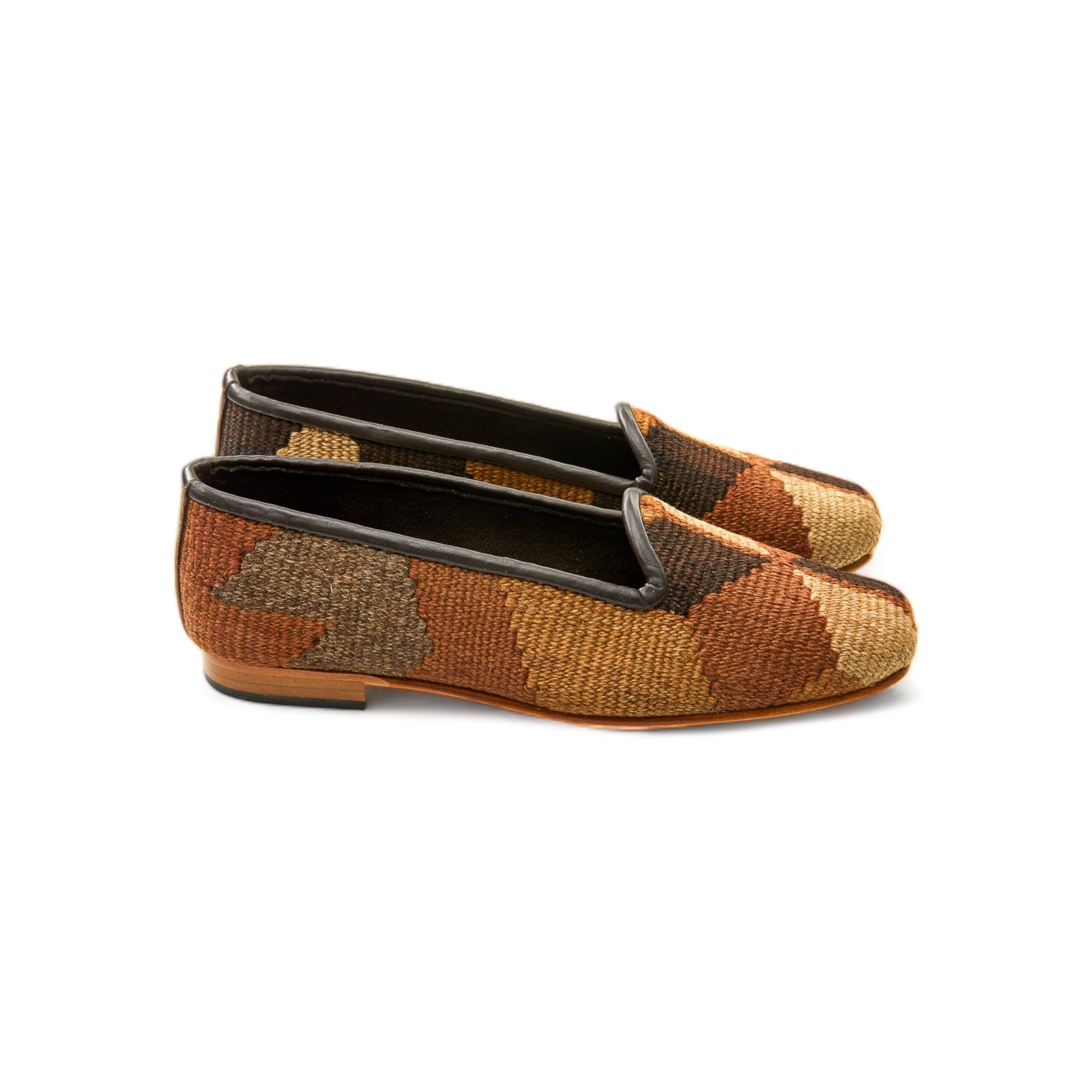 Urban⎥Size 40⎥Design 0109 - Gemy & Amber