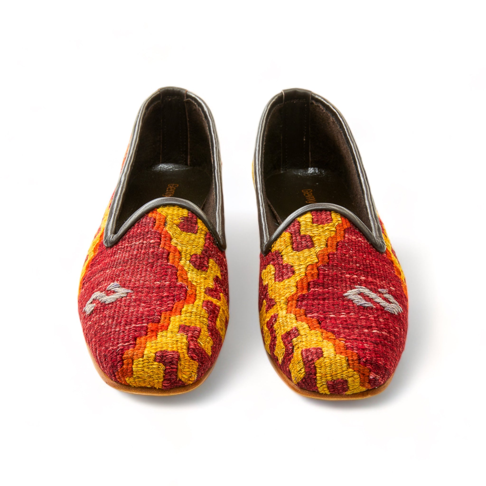 woman_ballerinas_Urban_40_01_15_Kilim-Shoes_Gemy_Amber_6921