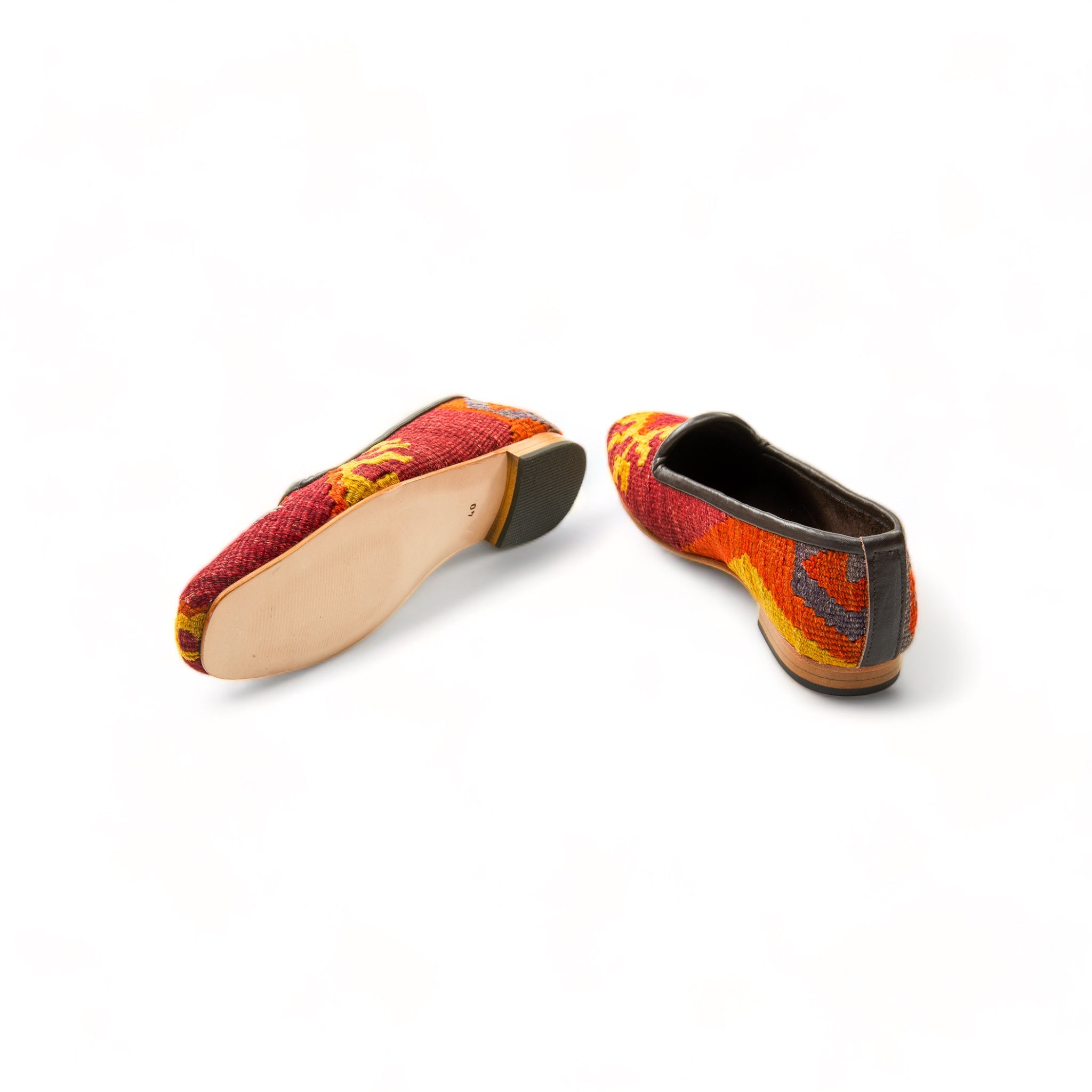 woman_ballerinas_Urban_40_01_15_Kilim-Shoes_Gemy_Amber_6923