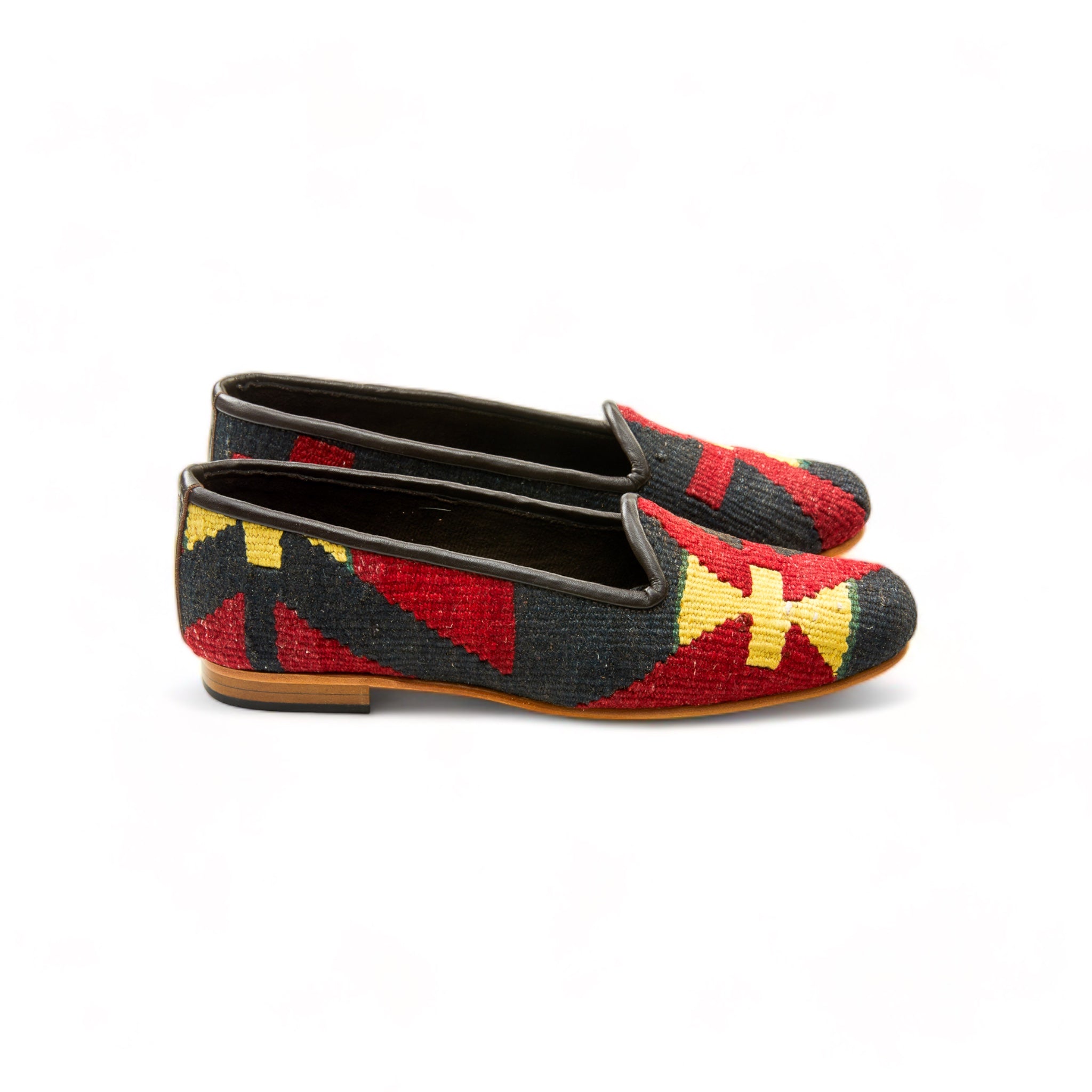 woman_ballerinas_Urban_41_01_02_Kilim_Shoes_Gemy_Amber_680900