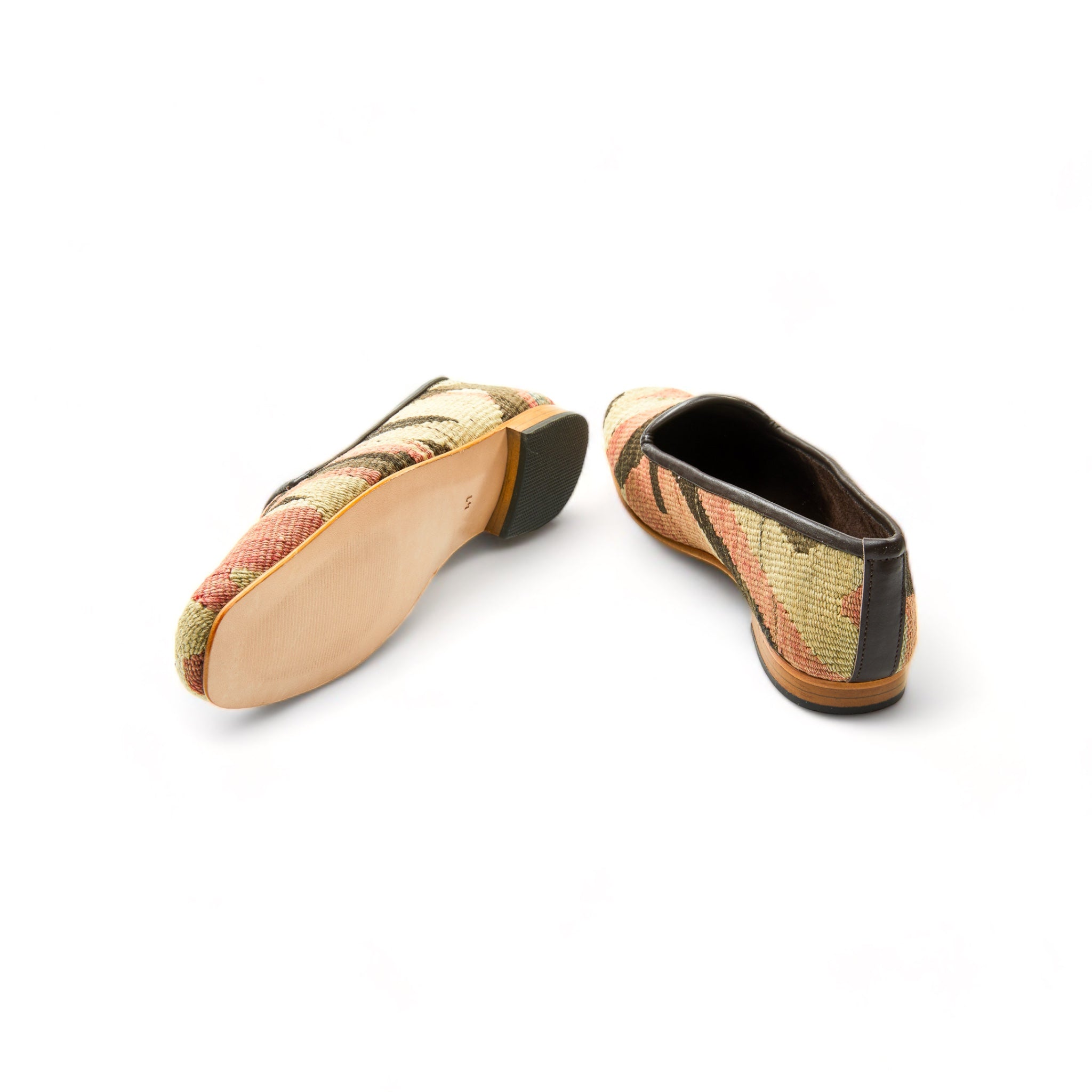 Elegant Kilim Ballerinas