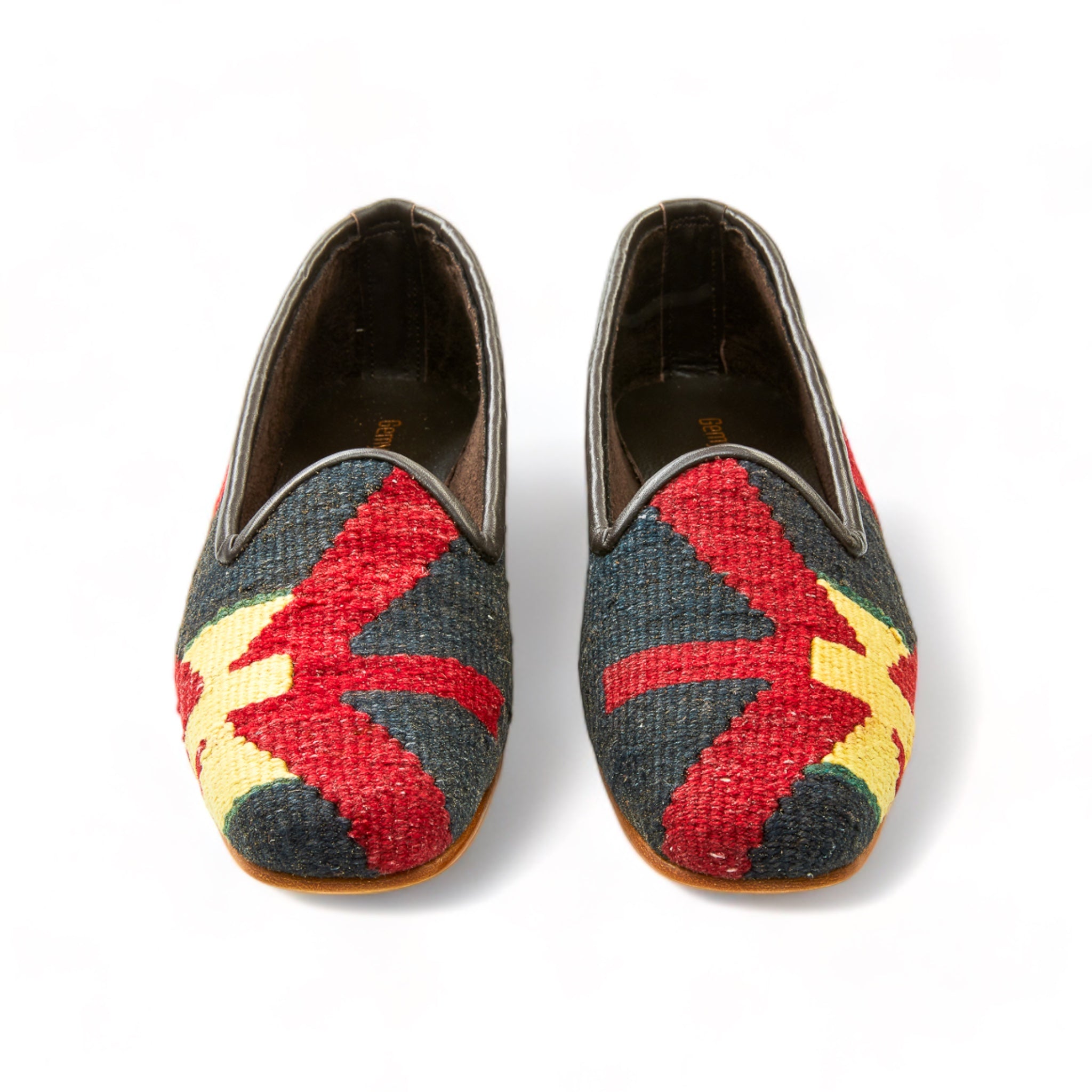 Kilim Shoes: Fashion Essential