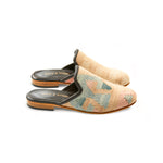 woman_mules_gem_37_04_114_kilim-shoes-Gemy_Amber_0445