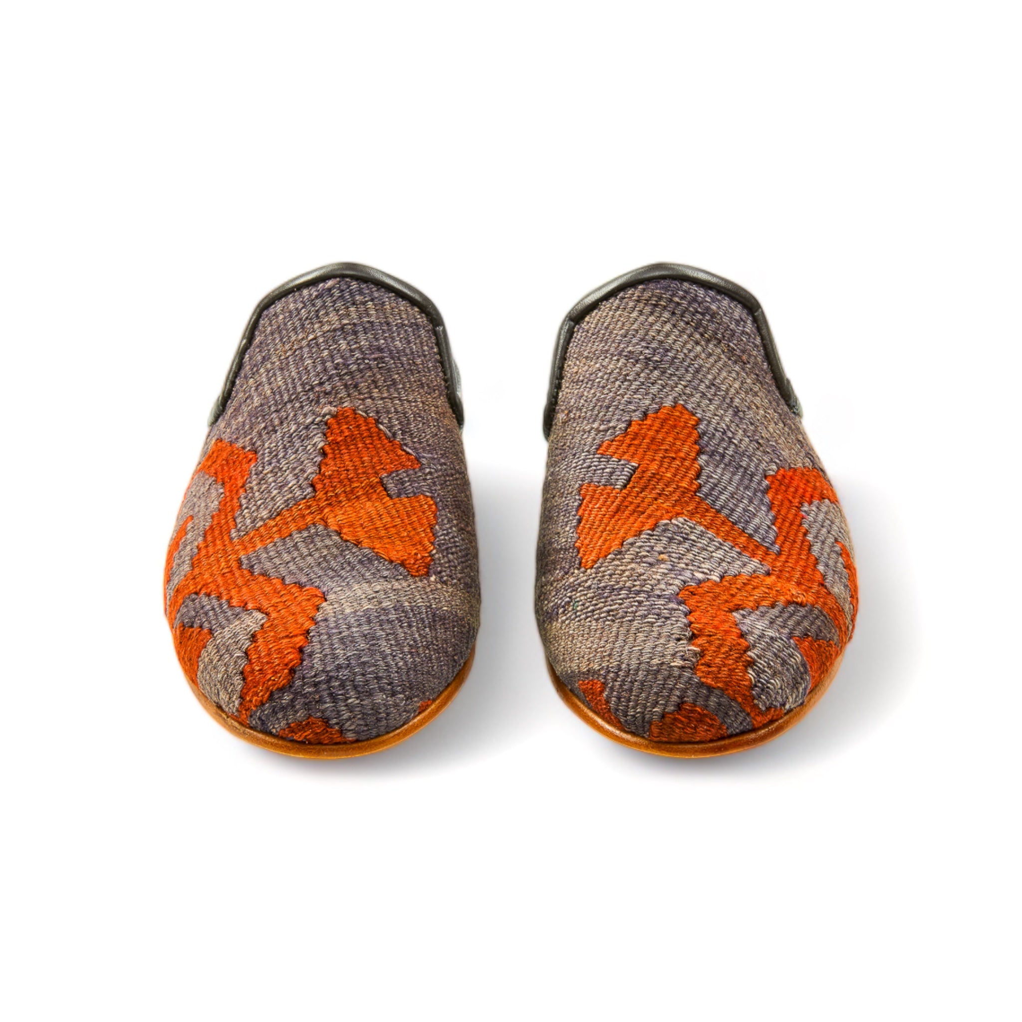 woman_mules_gem_37_04_126_kilim-shoes-Gemy_Amber_0810
